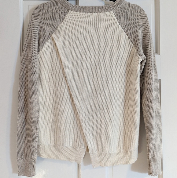 NWT Madewell Two-Toned Open-Back Sweater. Size XS. - Picture 3 of 5